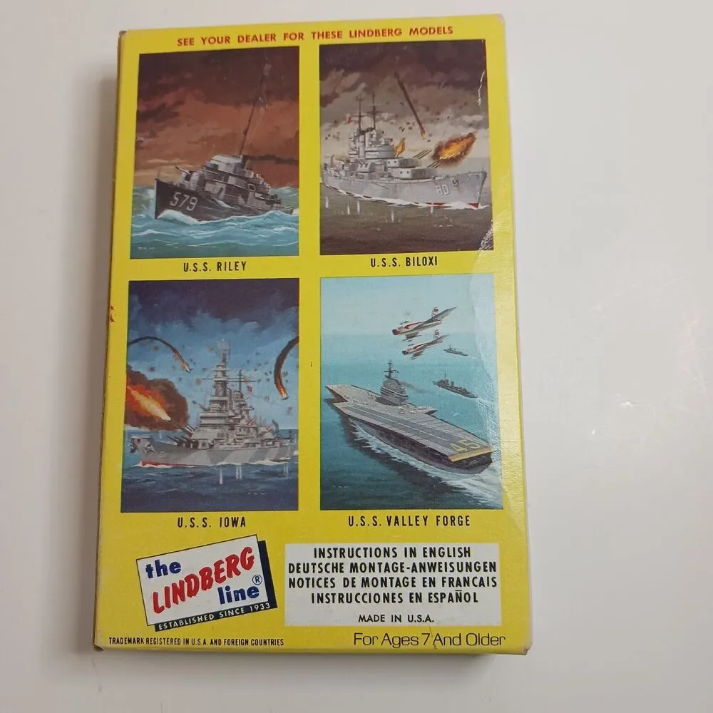 Lindberg Line Model Kit USS Iowa Battleship 1974 NOS Made In USA Vintage